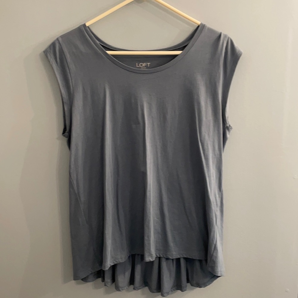 Flowy tank